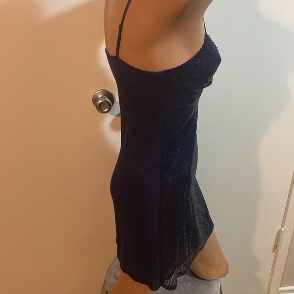 Silence + Noise Sequin long tank chemise - Picture 6 of 11